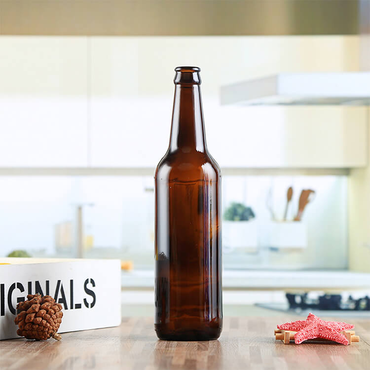 пивная бутылка с длинным горлышком