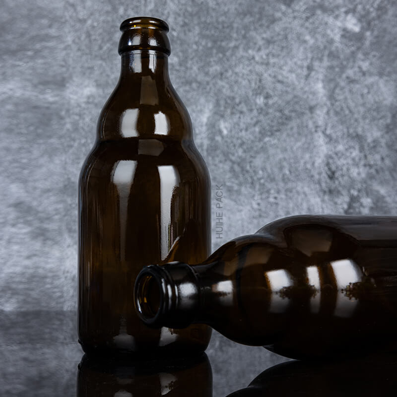 Янтарная бутылка с ликером 01-8