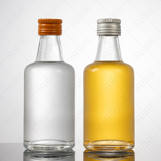 Стеклянные мини-бутылки для текилы на 50 мл оптом с индивидуальными этикетками