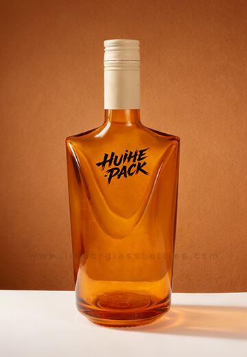 Бутылка кофейного ликера