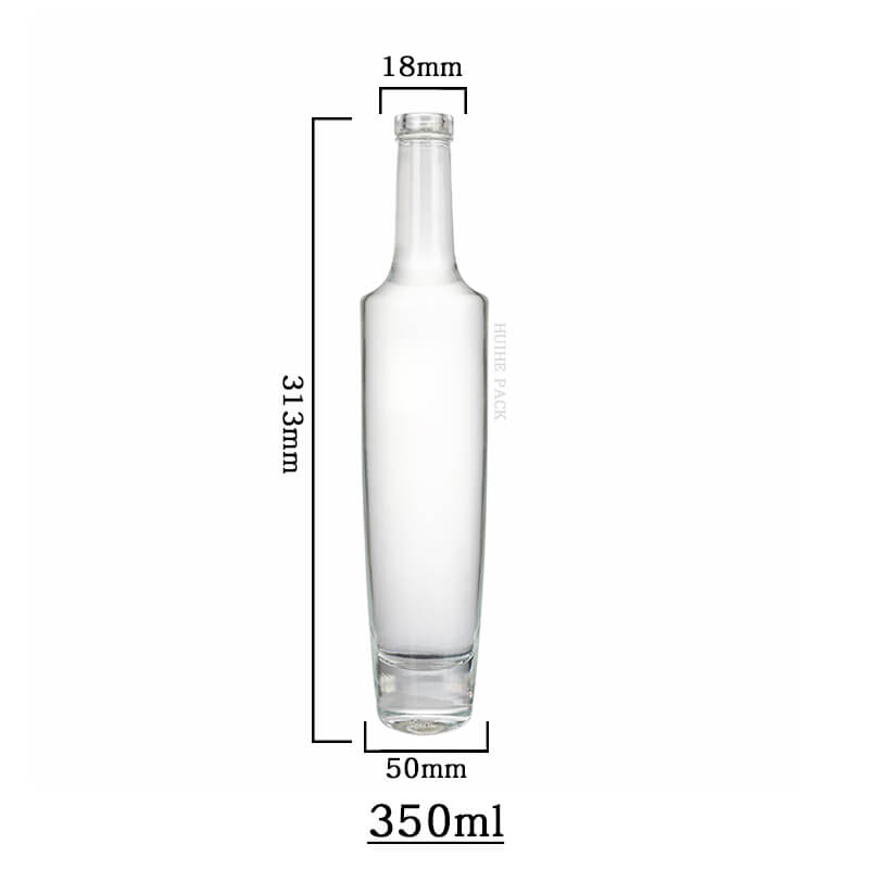 elongated cylinder liquor bottle-capacity Удлиненный цилиндрический ликер.