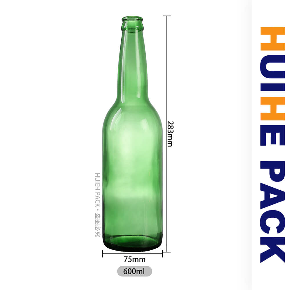 зеленая бутылка яблочного сидра