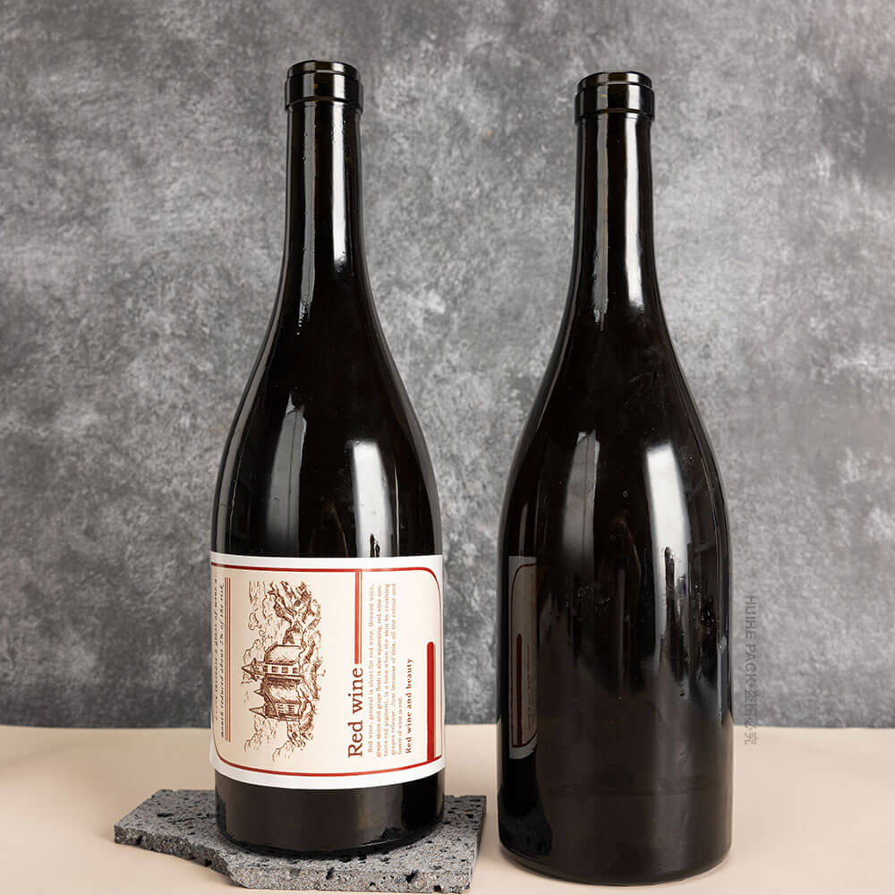 бутылка красного вина