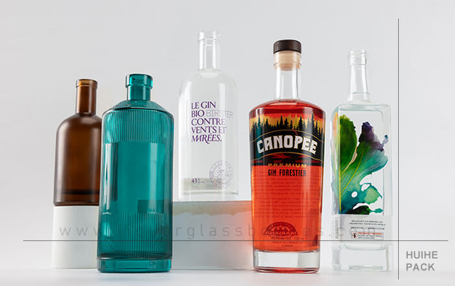 бутылка джина