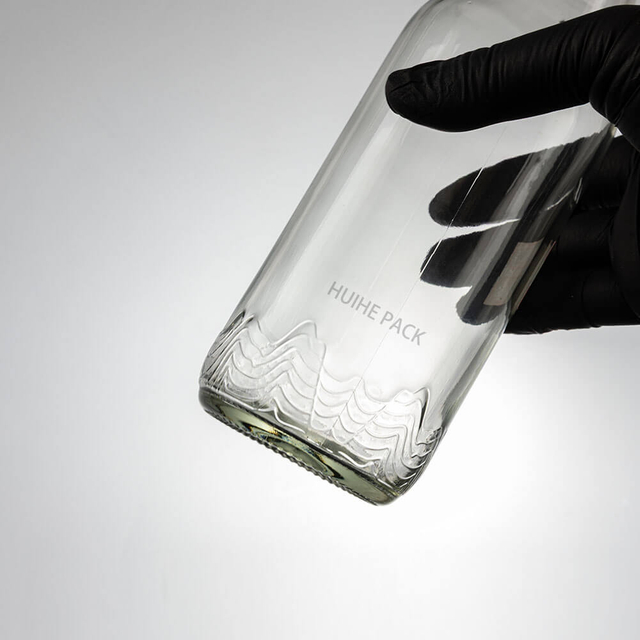 Бутылка для воды из текстурированного стекла премиум-класса емкостью 380 мл с завинчивающейся крышкой