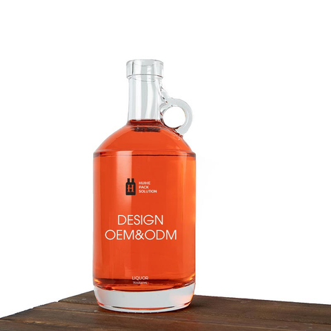 Стеклянные кувшины с сальто