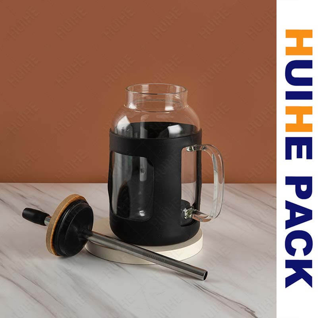 Бутылка для питья воды со стеклянной ручкой и соломой и крышкой из высокого боросиликата 