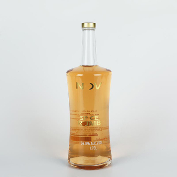 Очень большая бутылка из стеклянной водки 1,75 л с крышкой винта