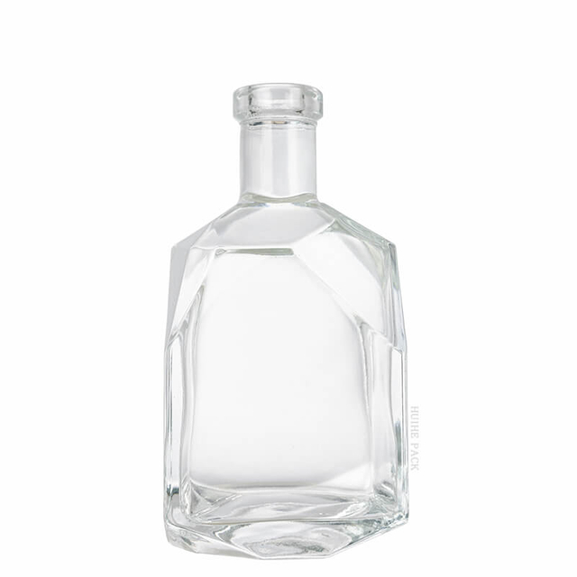 Нерегулярная угловая структура в грань