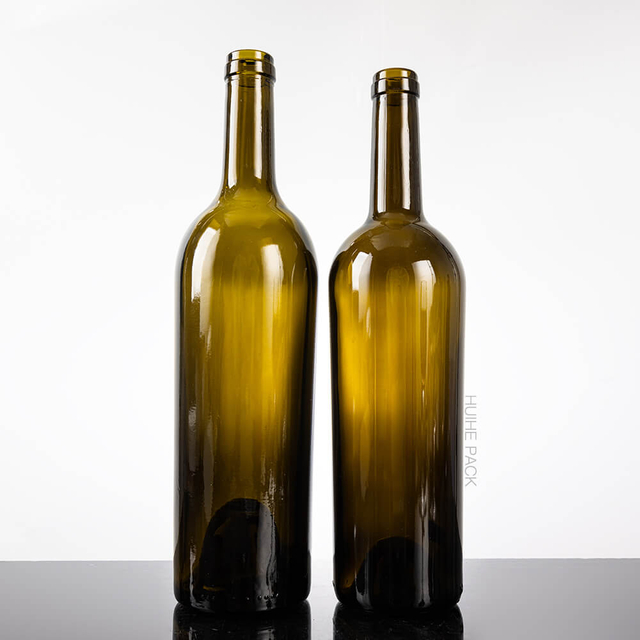 Бутылка красного вина Бордо из темно-зеленого стекла 75 мл