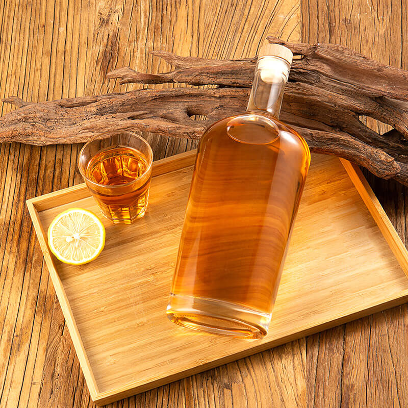 Бутылка с ликером Philly