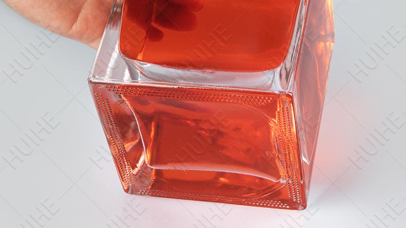 Как упаковать стеклянные бутылки в багаж — бутылка с толстым дном